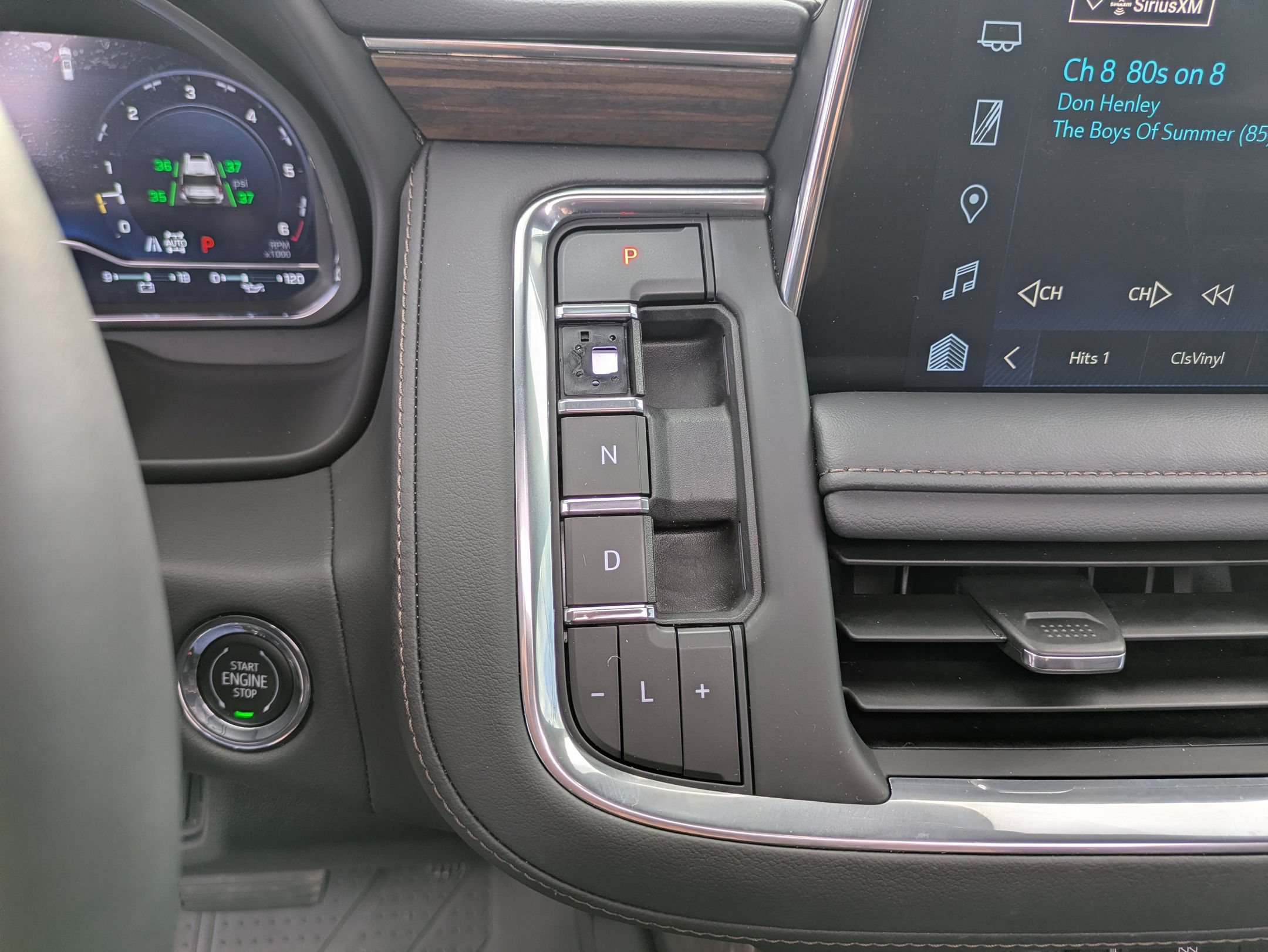 Used 2023 Chevrolet Tahoe High Country w/ Premium Package AWD/4WD image 22
