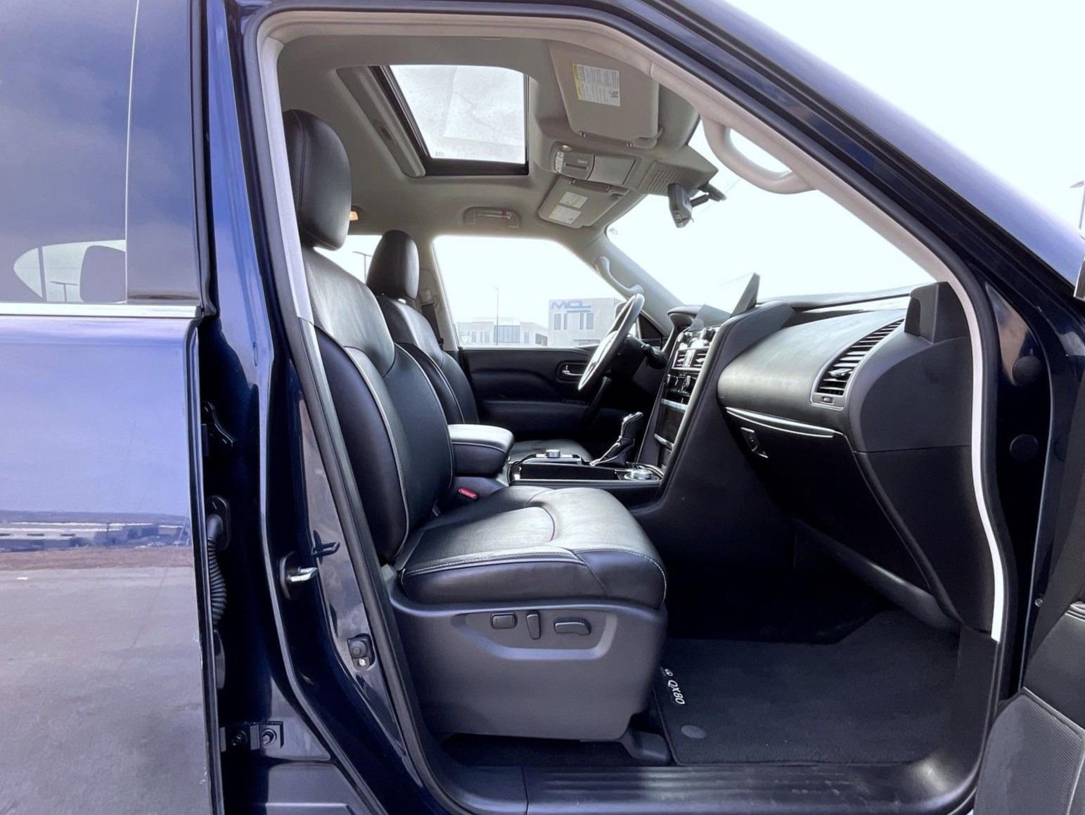 Used 2024 INFINITI QX80 Luxe image 16