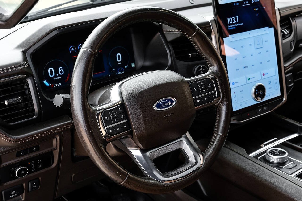 Used 2023 Ford Expedition King Ranch RWD image 23