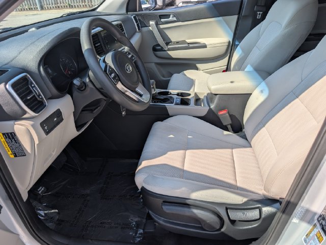 Used 2020 Kia Sportage LX FWD image 15