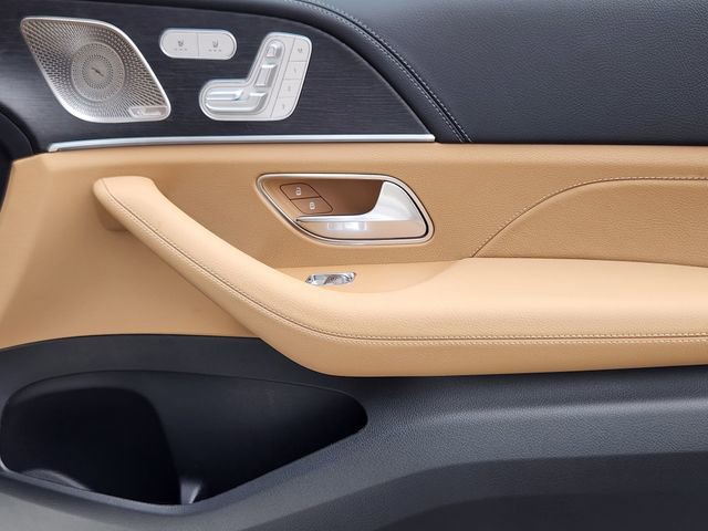 New 2026 Mercedes-Benz GLE 580 4MATIC image 17