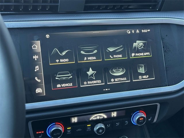 Certified 2025 Audi Q3 2.0T Premium w/ Convenience Package image 29