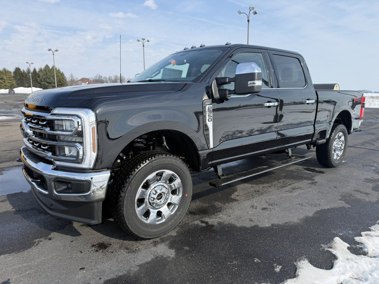 New 2026 Ford F350 Lariat w/ Chrome Package AWD/4WD image 3