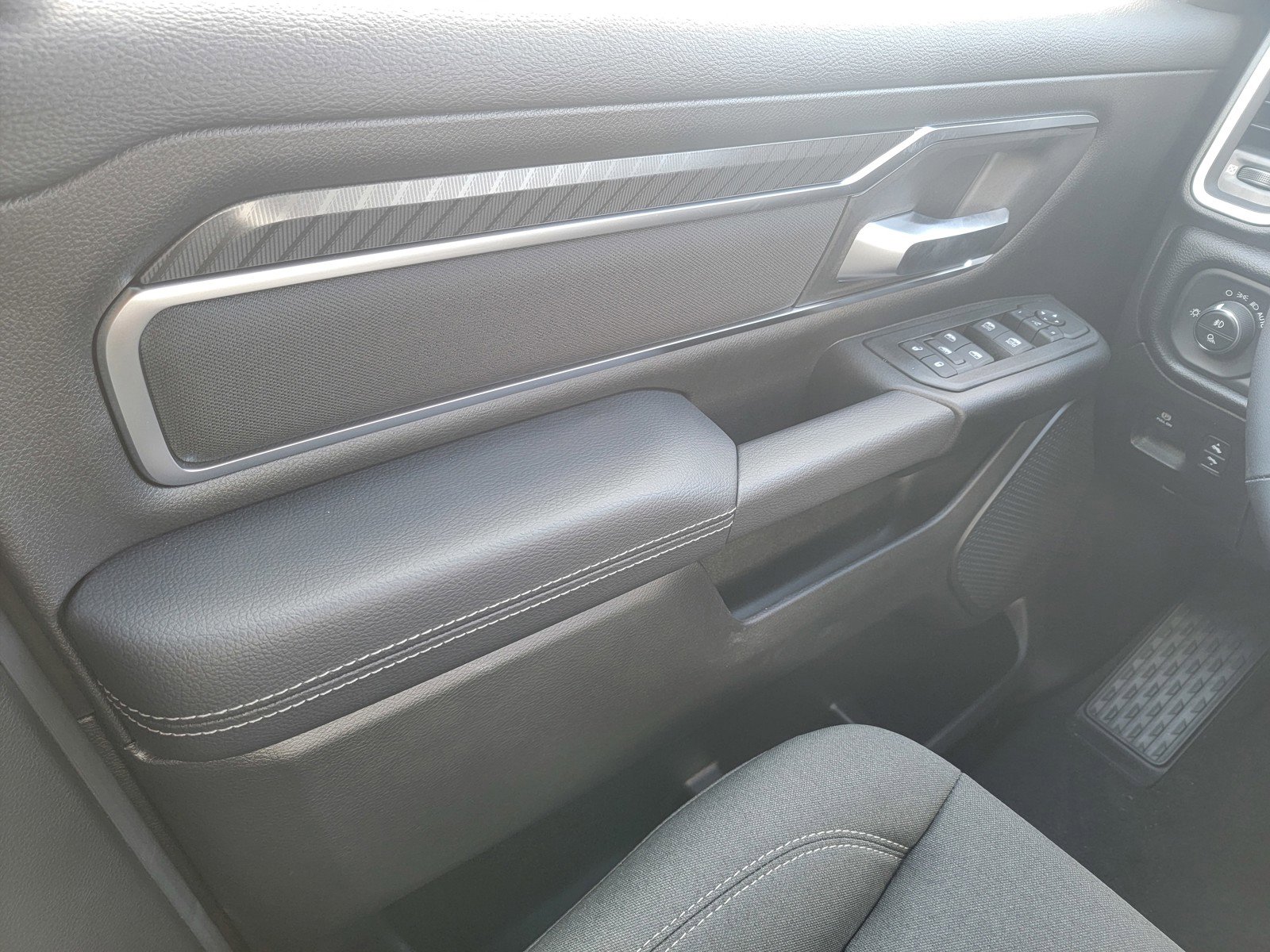 New 2025 RAM 1500 Big Horn image 30