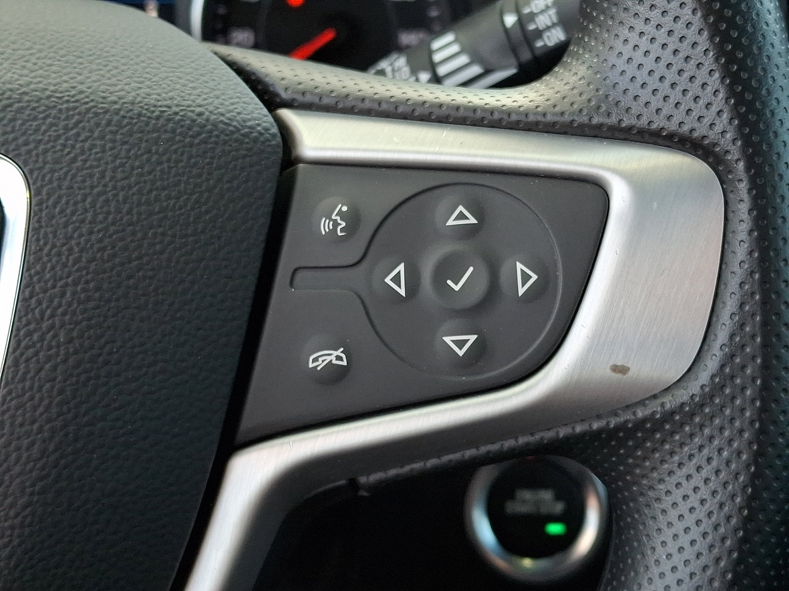 Certified 2022 GMC Terrain SLE w/ Driver Convenience Package FWD image 23