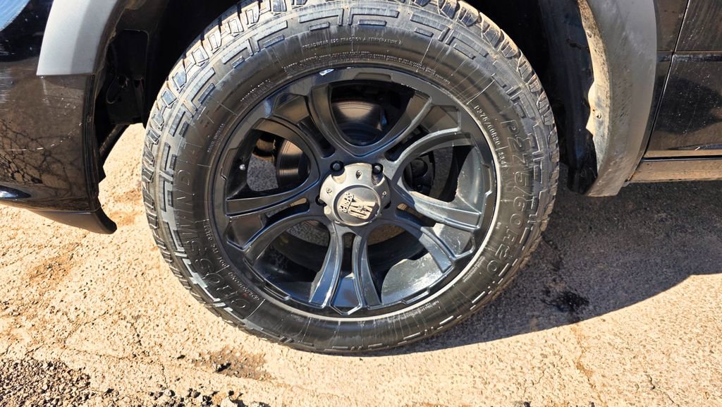 Used 2013 RAM 1500 Sport image 46