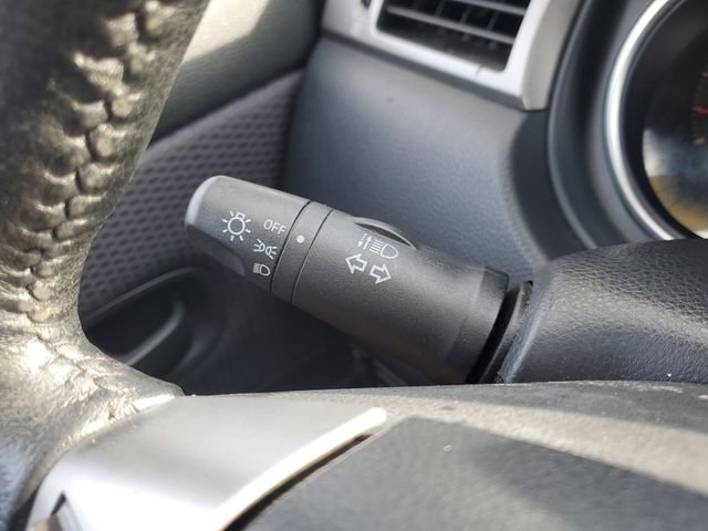 Used 2007 Nissan Versa SL w/ Convenience Pkg image 28