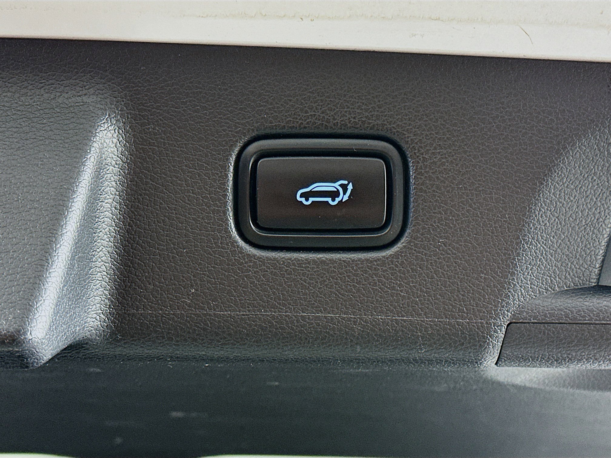 Used 2021 Hyundai Palisade Calligraphy image 32