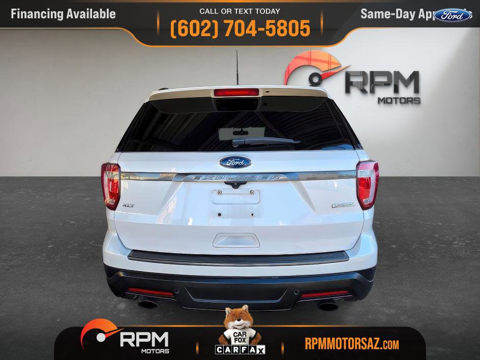 Used 2018 Ford Explorer XLT w/ Equipment Group 202A image 5
