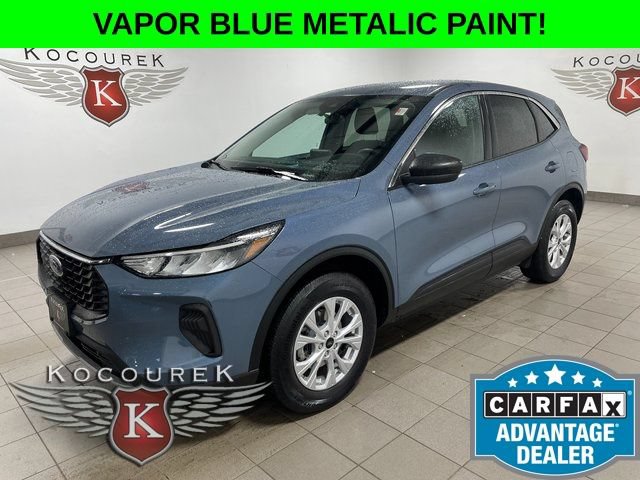 Used 2024 Ford Escape Active AWD/4WD image 3