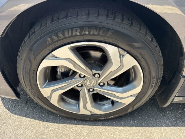 Used 2019 Honda Accord EX image 27