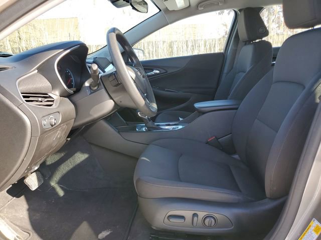Used 2025 Chevrolet Malibu LT image 19