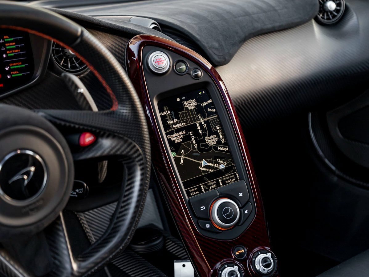 Used 2015 McLaren P1 RWD image 17