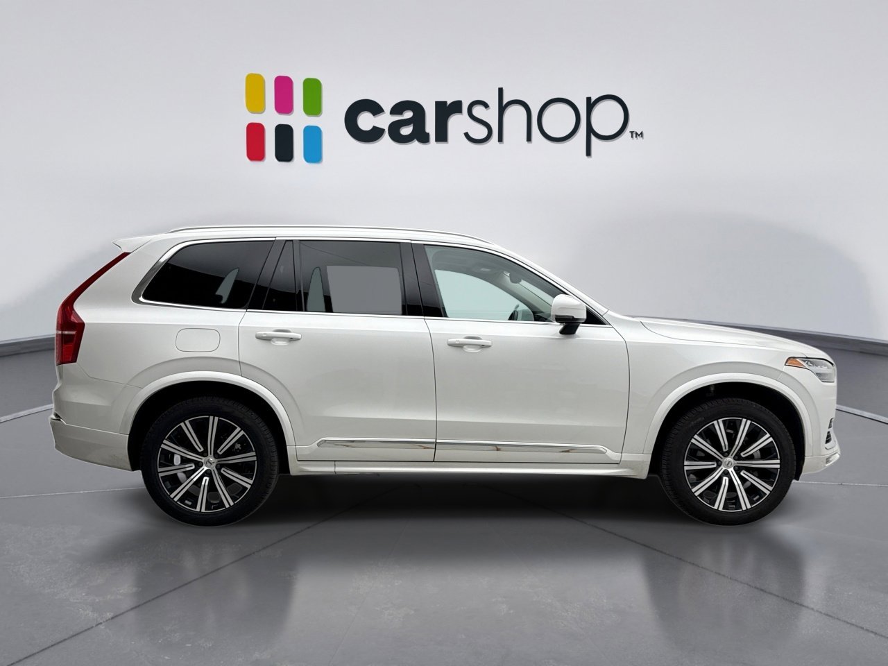 Used 2025 Volvo XC90 B5 Core image 6