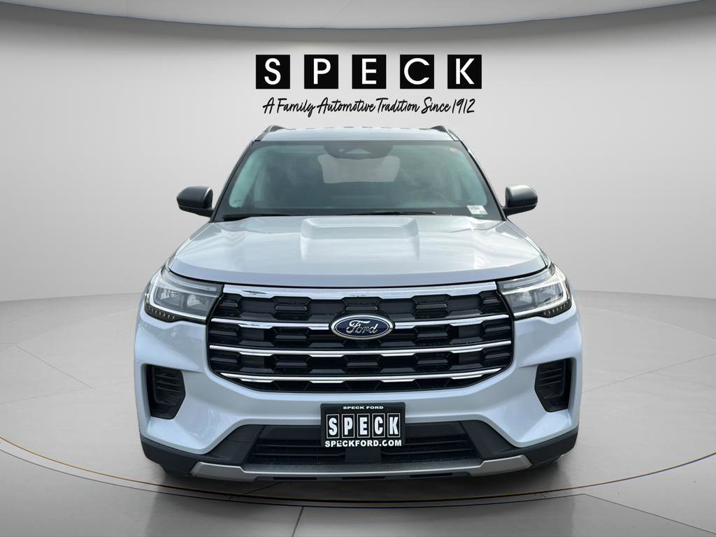 New 2026 Ford Explorer Active AWD/4WD image 8