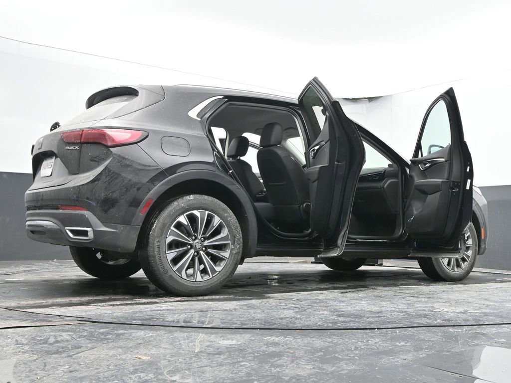 Used 2024 Buick Envision Preferred image 71
