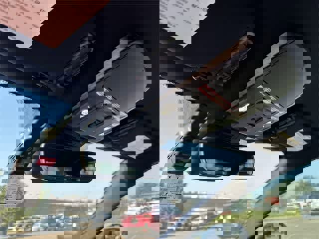 Used 2025 Toyota Camry SE image 24