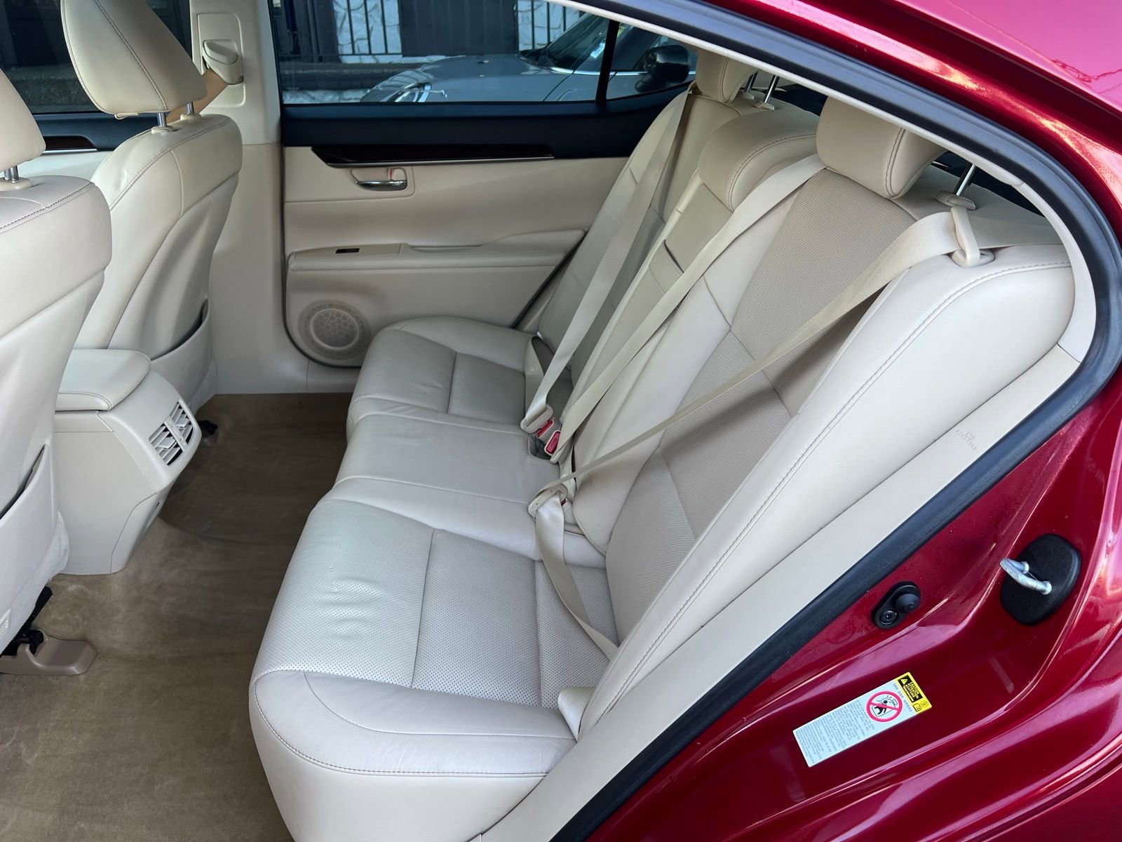 Used 2013 Lexus ES 350 w/ Luxury Pkg FWD image 18