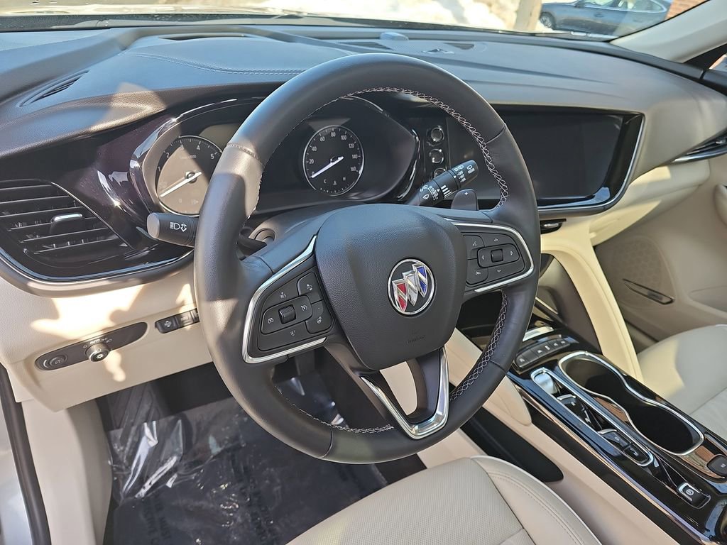Used 2023 Buick Envision Avenir image 16