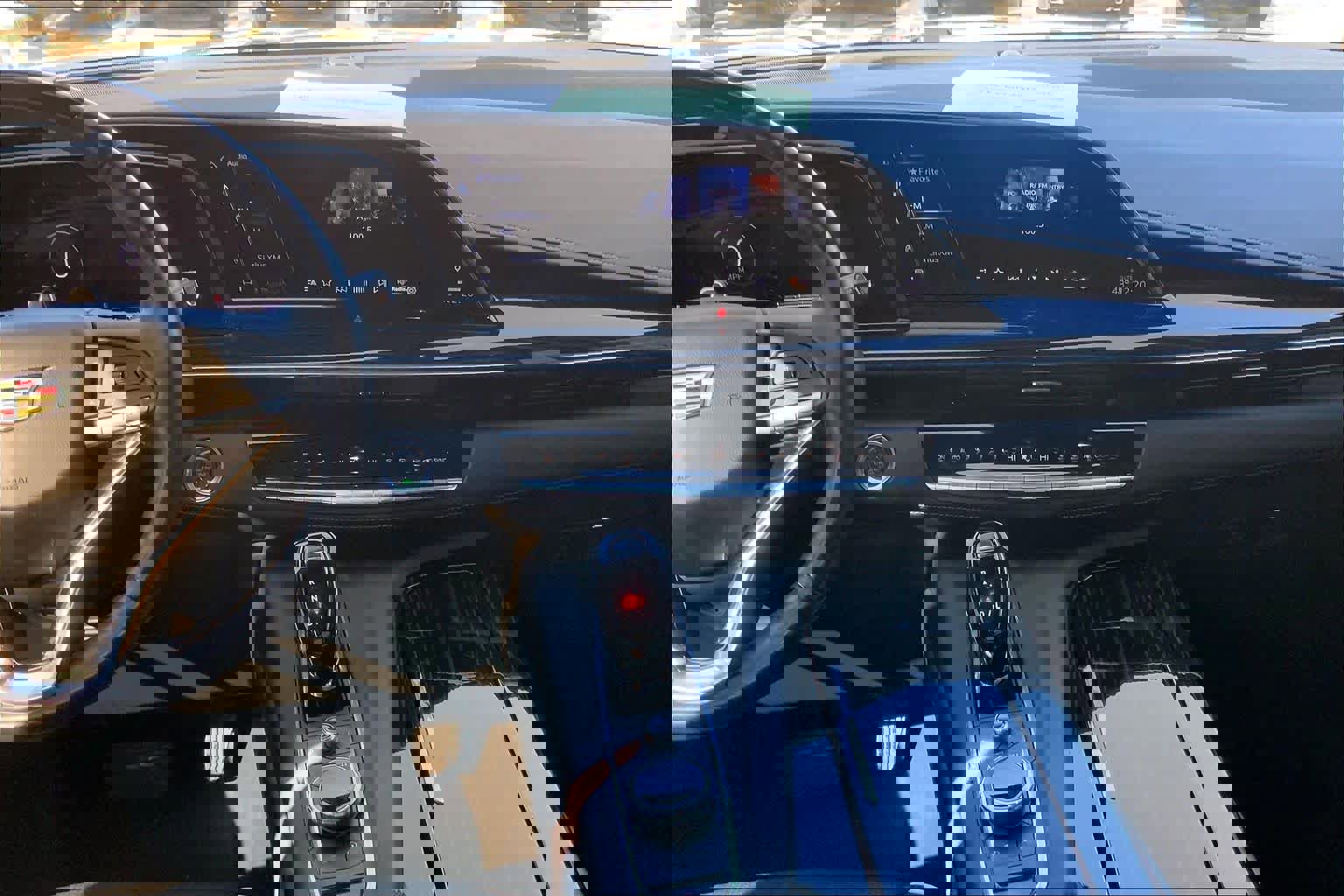 Used 2024 Cadillac Escalade ESV Sport w/ LPO, ONYX Package image 7