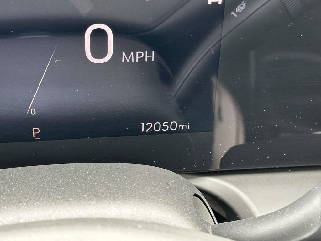 Certified 2024 Buick Encore GX Avenir w/ Avenir Technology Package image 27