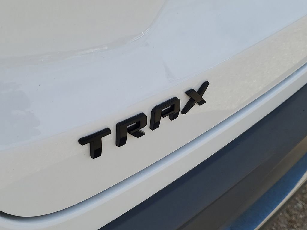 Certified 2024 Chevrolet Trax ACTIV w/ Sunroof Package FWD image 35
