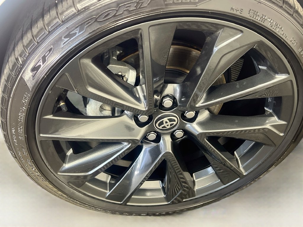 Used 2026 Toyota Corolla SE w/ SE Package FWD image 11