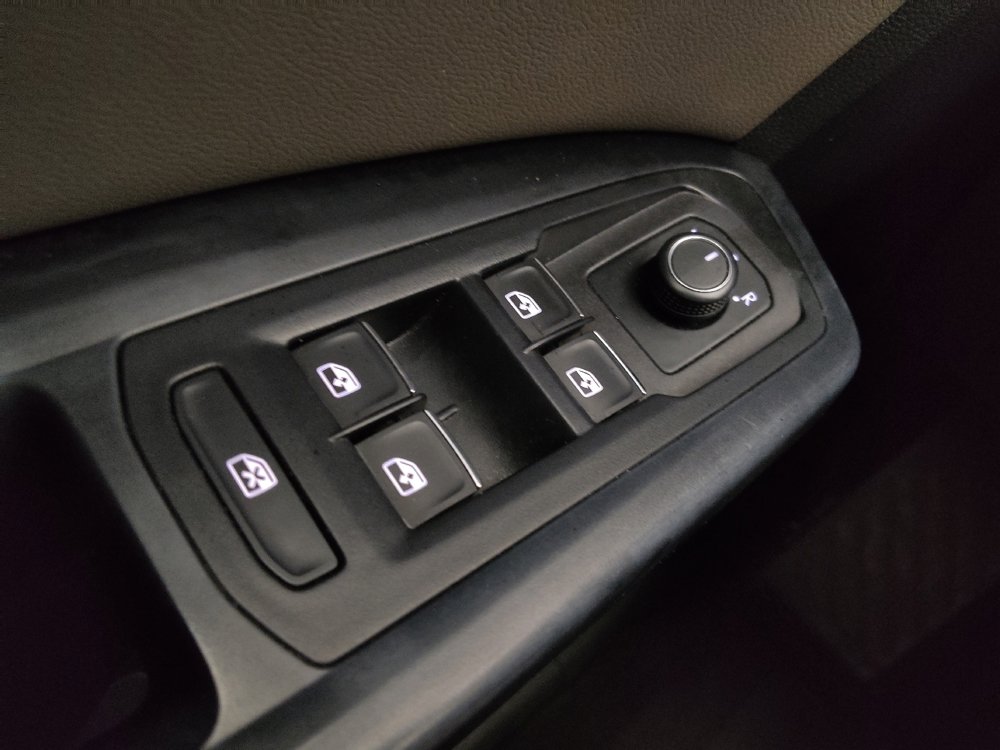 Used 2021 Volkswagen Atlas S image 27