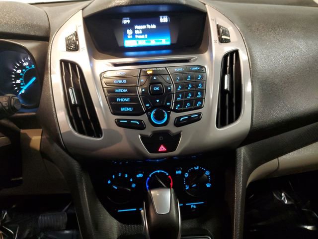 Used 2016 Ford Transit Connect XLT image 18