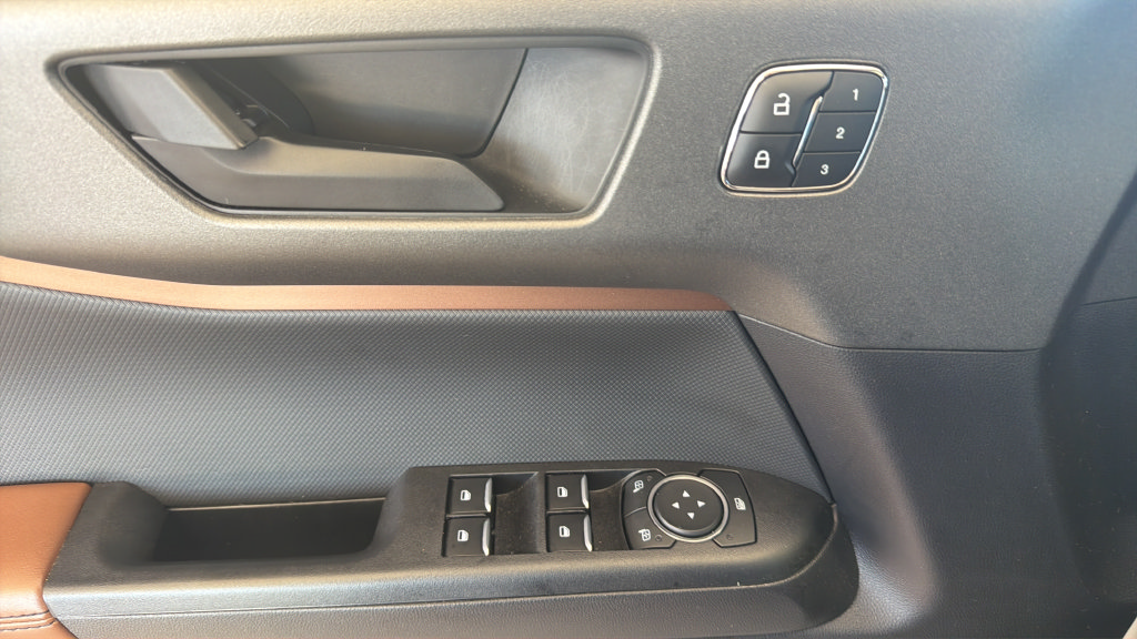 Used 2025 Ford Bronco Sport Outer Banks w/ Outer Banks Tech Package+ AWD/4WD image 20