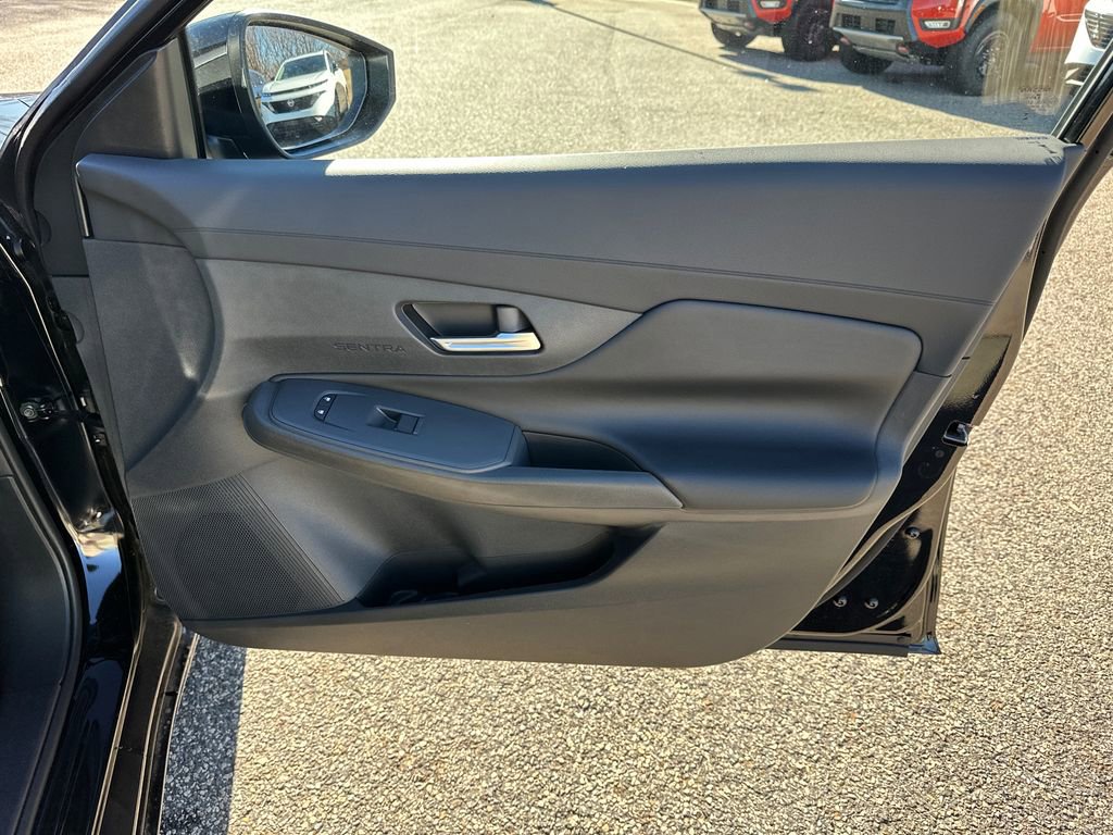 Used 2026 Nissan Sentra SV w/ Floor Mat Package image 14