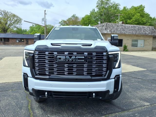 New 2026 GMC Sierra 2500 Denali Ultimate AWD/4WD image 14