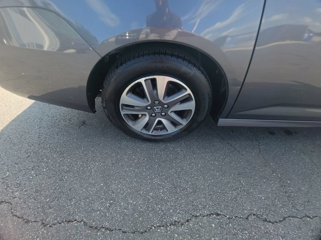 Used 2016 Honda Odyssey Touring image 10
