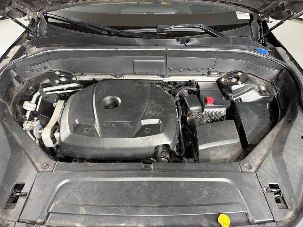 Used 2017 Volvo XC90 T6 Inscription w/ Vision Package AWD/4WD image 40