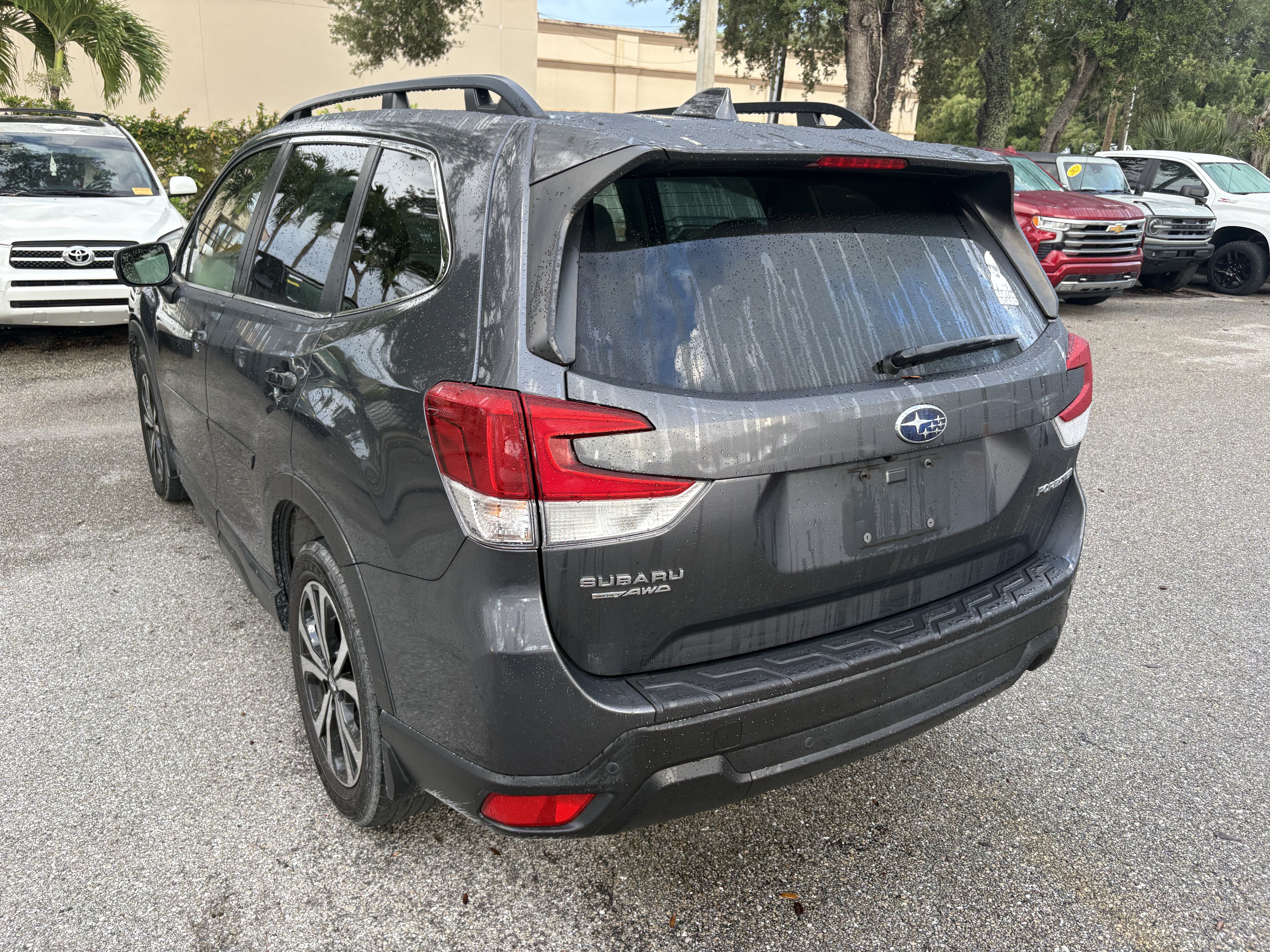Used 2022 Subaru Forester Limited w/ Popular Package #3 AWD/4WD image 5