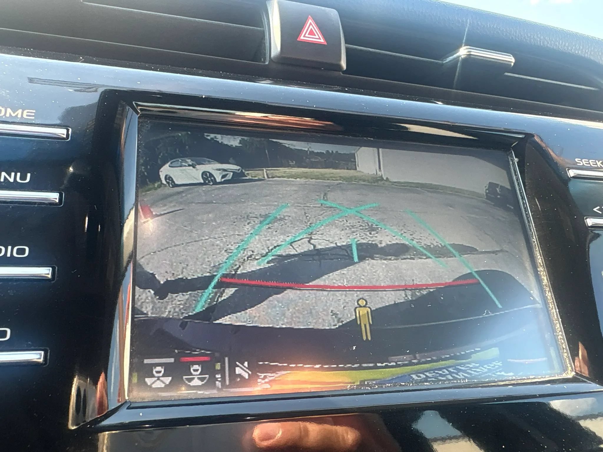 Used 2018 Toyota Camry XSE FWD image 13
