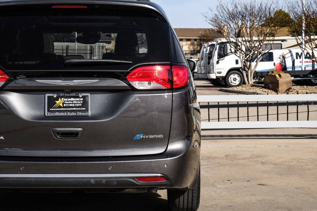 Used 2019 Chrysler Pacifica Limited w/ Advanced Safetytec Group image 53