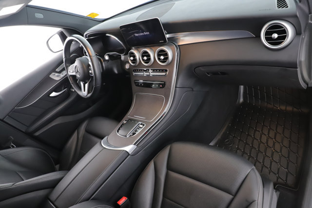 Used 2022 Mercedes-Benz GLC 300 4MATIC image 27