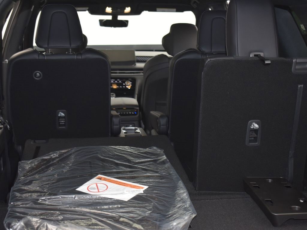 New 2026 INFINITI QX60 Autograph w/ Dark Cargo Package image 22