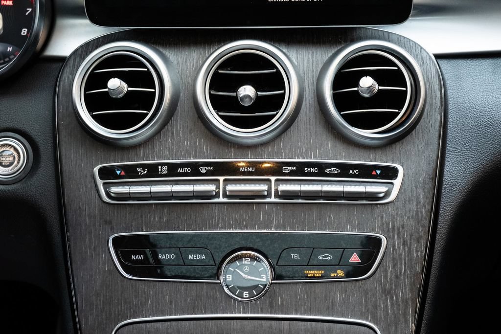 Used 2019 Mercedes-Benz C 300 Sedan image 22