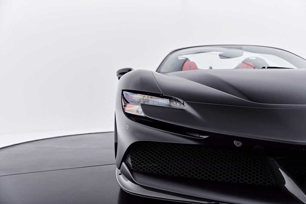 Used 2024 Ferrari SF90 Spider AWD/4WD image 32
