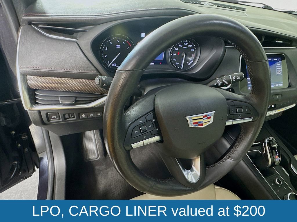 Used 2022 Cadillac XT4 Sport image 12