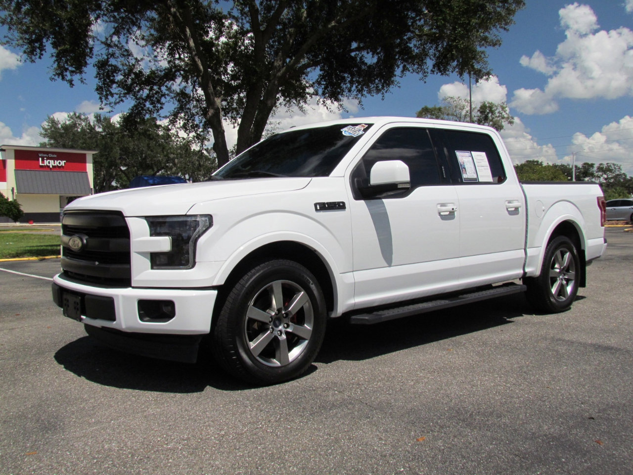 Used 2017 Ford F150 Lariat image 4