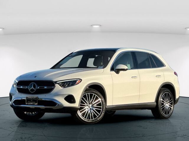Certified 2026 Mercedes-Benz GLC 300 4MATIC image 2