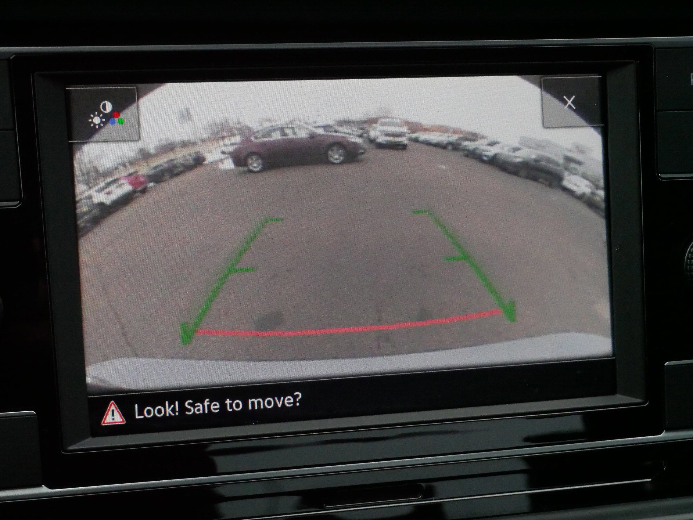 Certified 2024 Volkswagen Jetta S image 27