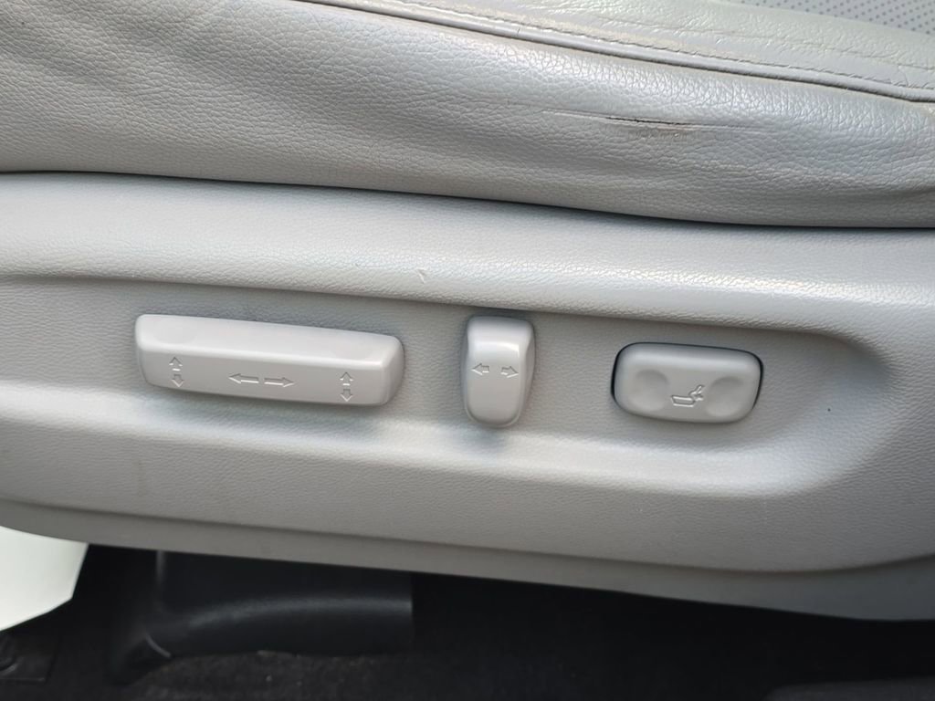 Used 2017 Honda Ridgeline RTL-T image 35