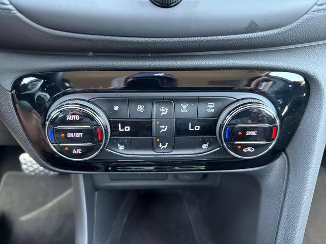 Used 2023 Buick Encore GX Select w/ Sport Touring Package FWD image 14