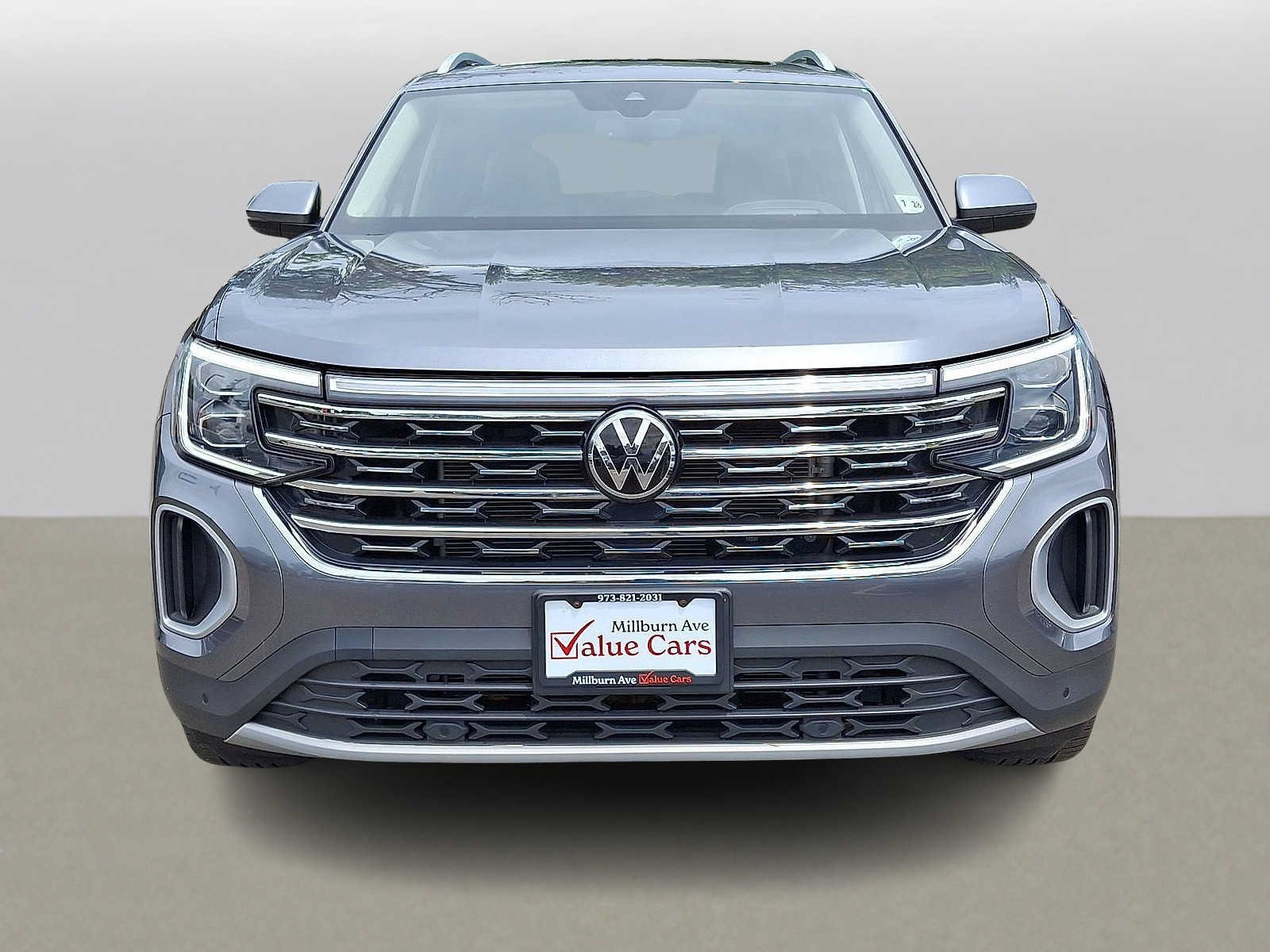 Used 2024 Volkswagen Atlas SEL AWD/4WD image 25