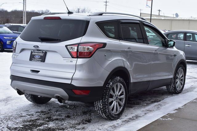 Used 2017 Ford Escape Titanium image 6