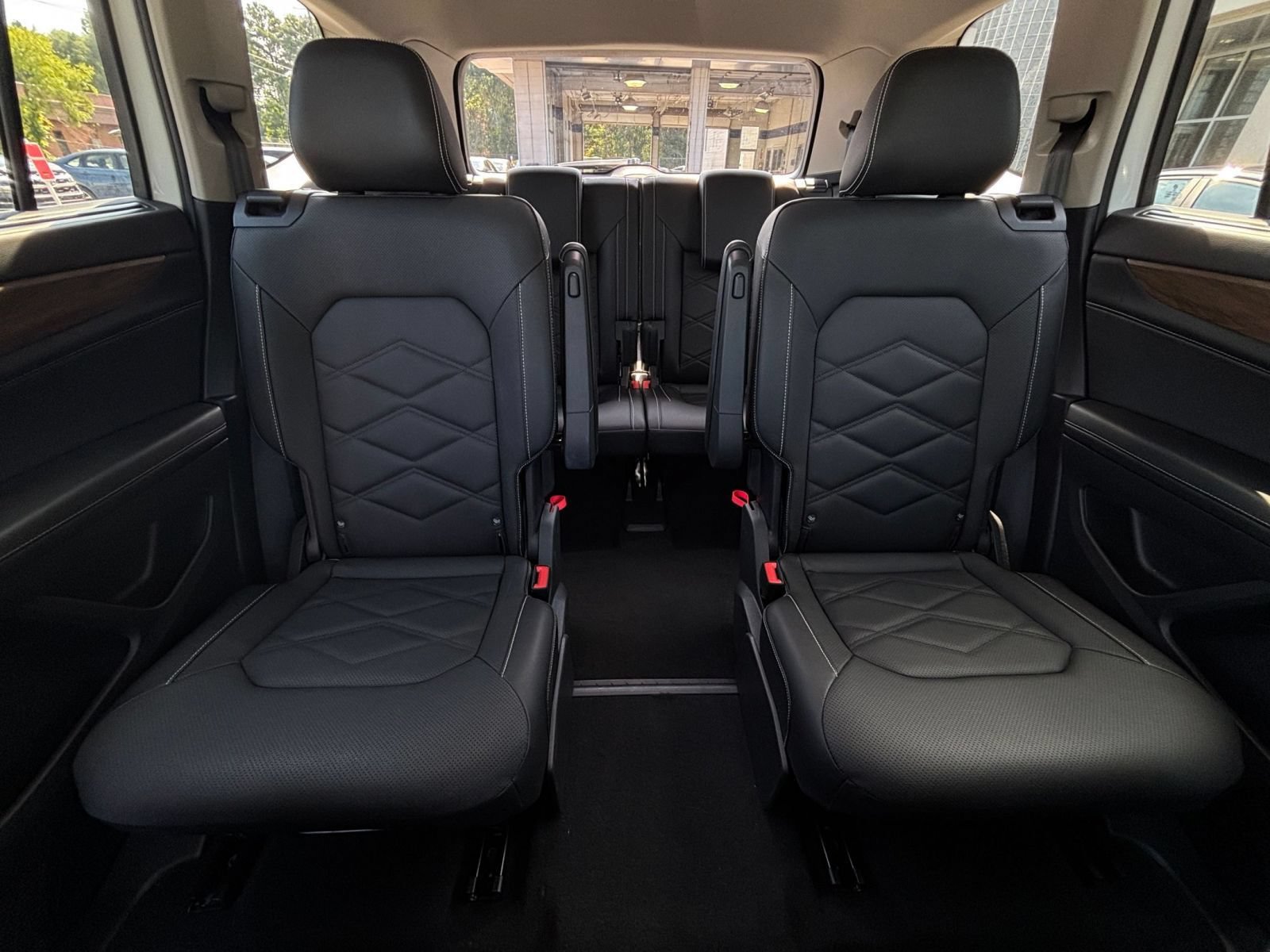 Used 2026 Volkswagen Atlas SE FWD image 41
